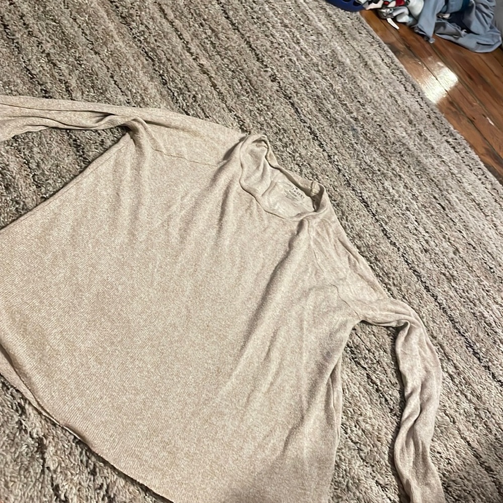 American Eagle, Long sleeve shirt